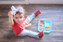 Load image into Gallery viewer, Girl Sitting With Kiddiebites Teal Silicone Plate